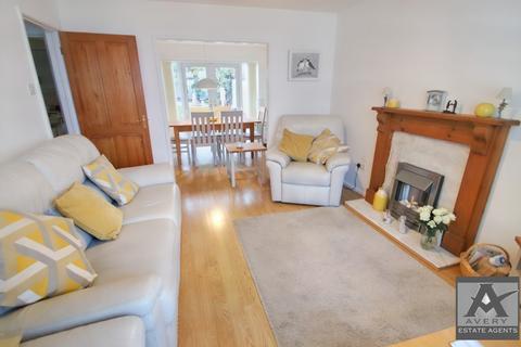 19 Wigmore Gardens, Weston-super-mare, BS22 9AQ
