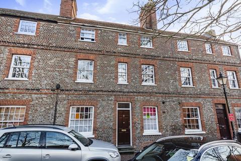 2 bedroom townhouse to rent, Old Station Yard,  Abingdon,  OX14