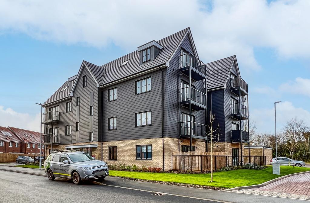 Sawston, Cambridge CB22 2 bed apartment for sale £325,000