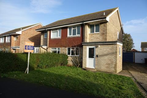 3 bedroom semi-detached house for sale - Gainsborough Drive, Selsey