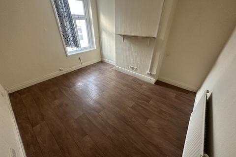 6 bedroom terraced house to rent, Pen Y Wain Road, Roath, Cardiff