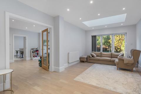 5 bedroom semi-detached house for sale, London W5