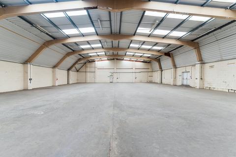 Industrial unit to rent - Mayday Road, Croydon CR7, 20-24 Mayday Road, Thornton Heath, CR7 7HL