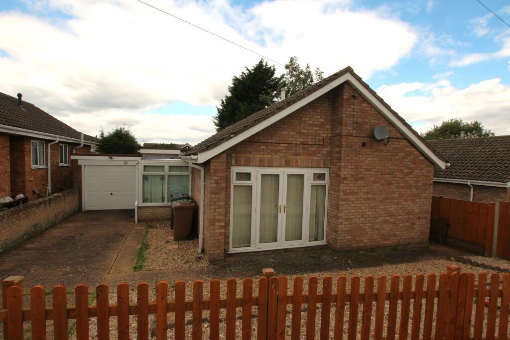 Magnolia Close, Branston, Lincoln... 2 bed bungalow £145,000