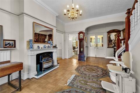 33 Corkran Road, Surbiton, KT6 6PL