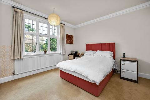 33 Corkran Road, Surbiton, KT6 6PL