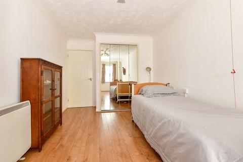 1 bedroom ground floor flat for sale, Albion Road, Birchington, Kent