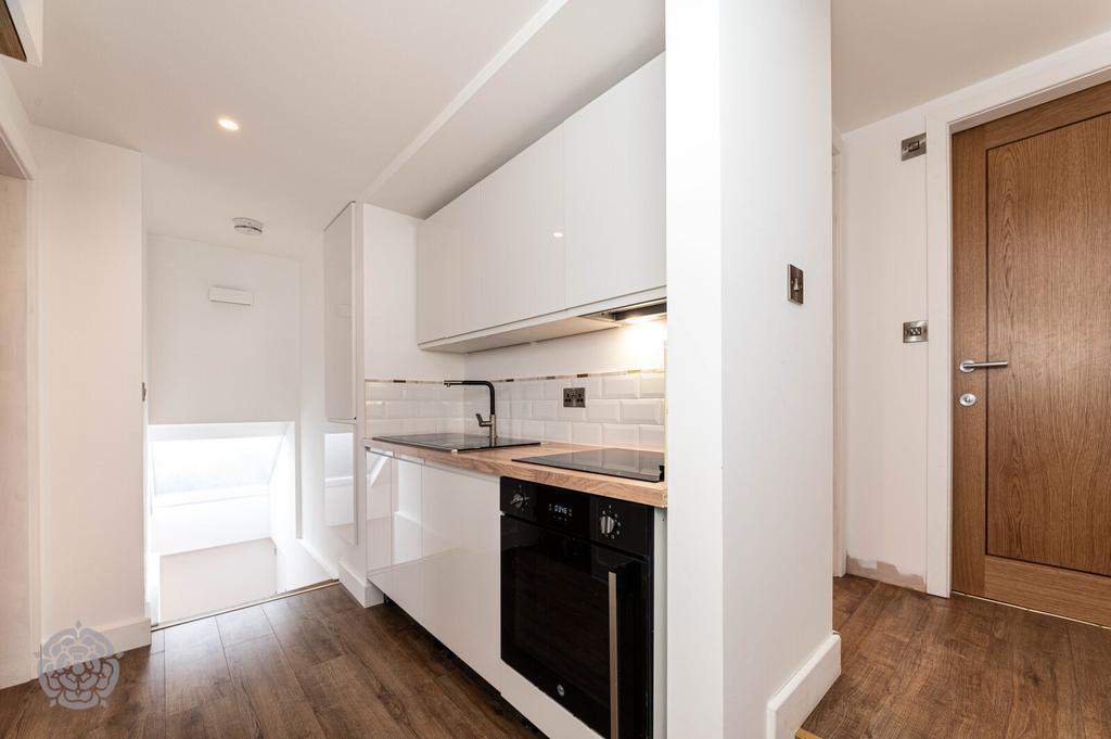 Second Kitchen
