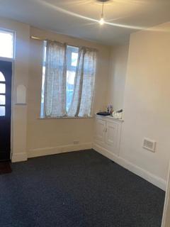 2 bedroom terraced house for sale, Cottesmore Road, Leicester LE5