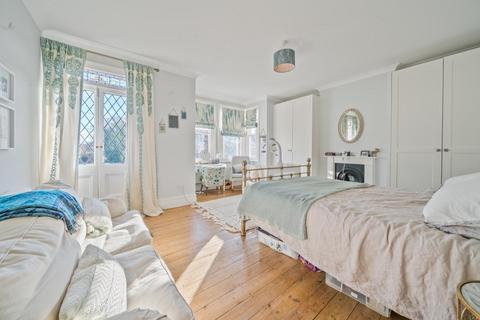 8 Sidney Road, Beckenham, BR3 4QA