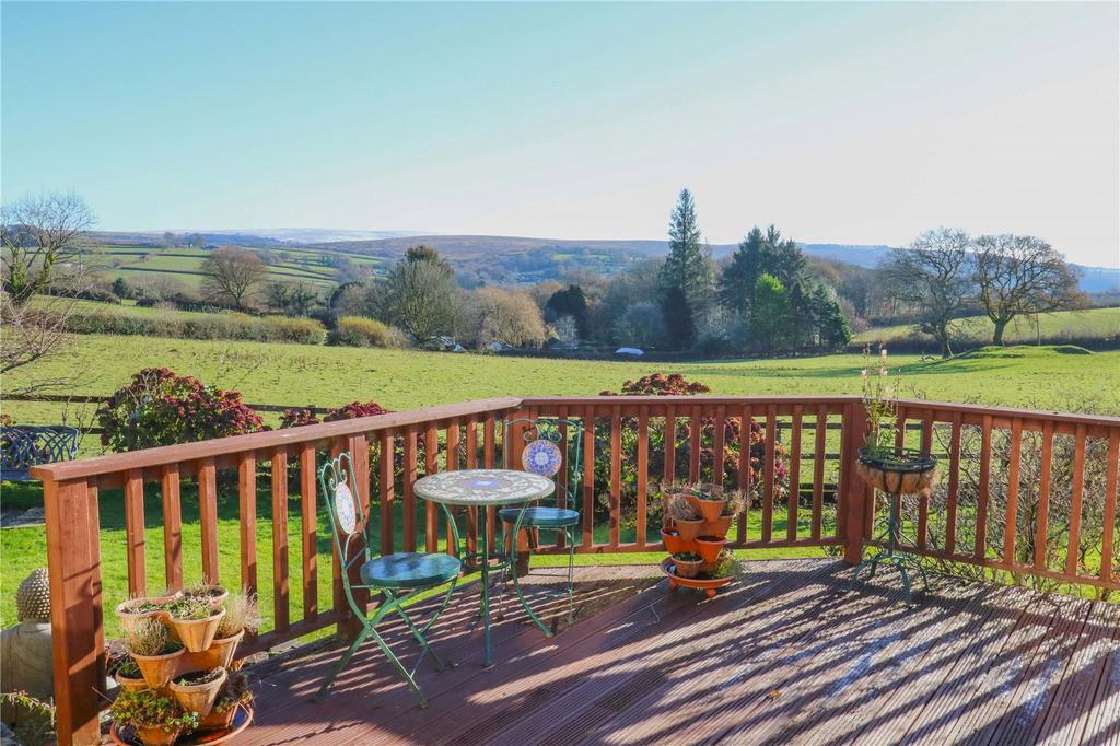 Yelverton, Devon 4 bed bungalow for sale £795,000