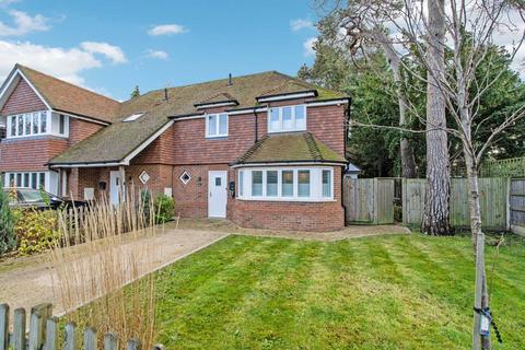 3 bedroom semi-detached house for sale, Sherwoods Road, Oxhey