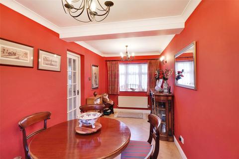 36 Brenchley Avenue, Gravesend, DA11 7RQ