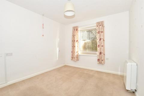 1 bedroom ground floor flat for sale, Victoria Road North, Southsea, Hampshire