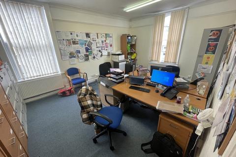 Office to rent, 2a Albert Road, Harborne, Birmingham, B17 0AN