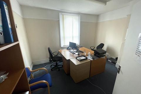 Office to rent, 2a Albert Road, Harborne, Birmingham, B17 0AN