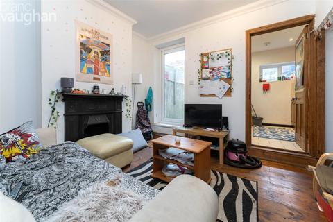 4 bedroom terraced house to rent, Ewhurst Road, East Sussex BN2