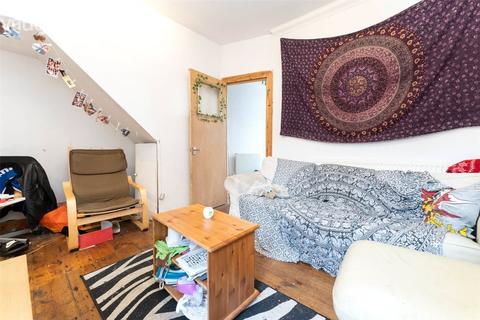 4 bedroom terraced house to rent, Ewhurst Road, East Sussex BN2