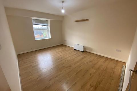 undefined, Main St, Newbold, Rugby, CV21