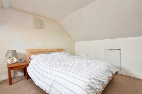 3 bedroom terraced house for sale, Perryfield Street, Maidstone, Kent