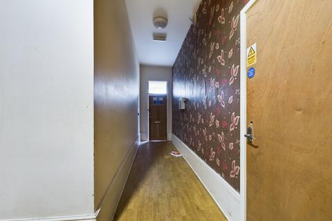 1 bedroom flat for sale, Anlaby Road, Hull, HU3 6AB