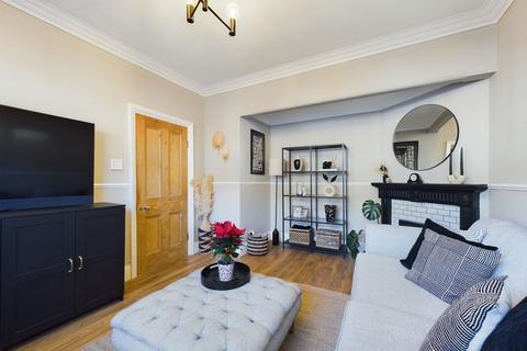 74 Broadway, Northampton, NN1 4SQ