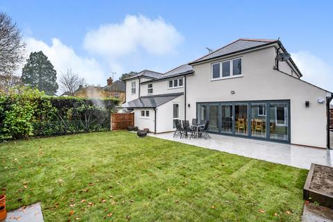 4 bedroom semi-detached house for sale, Recreation Road, Rowledge, Farnham, Surrey, GU10