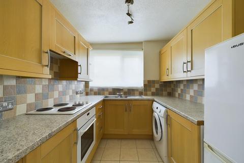 1 bedroom flat for sale, Holly Mount, Laurel Road, West Park, WA10