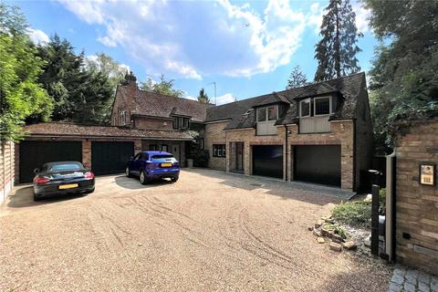 4 bedroom detached house for sale, Chiltern Hill, Chalfont St. Peter, Gerrards Cross, SL9