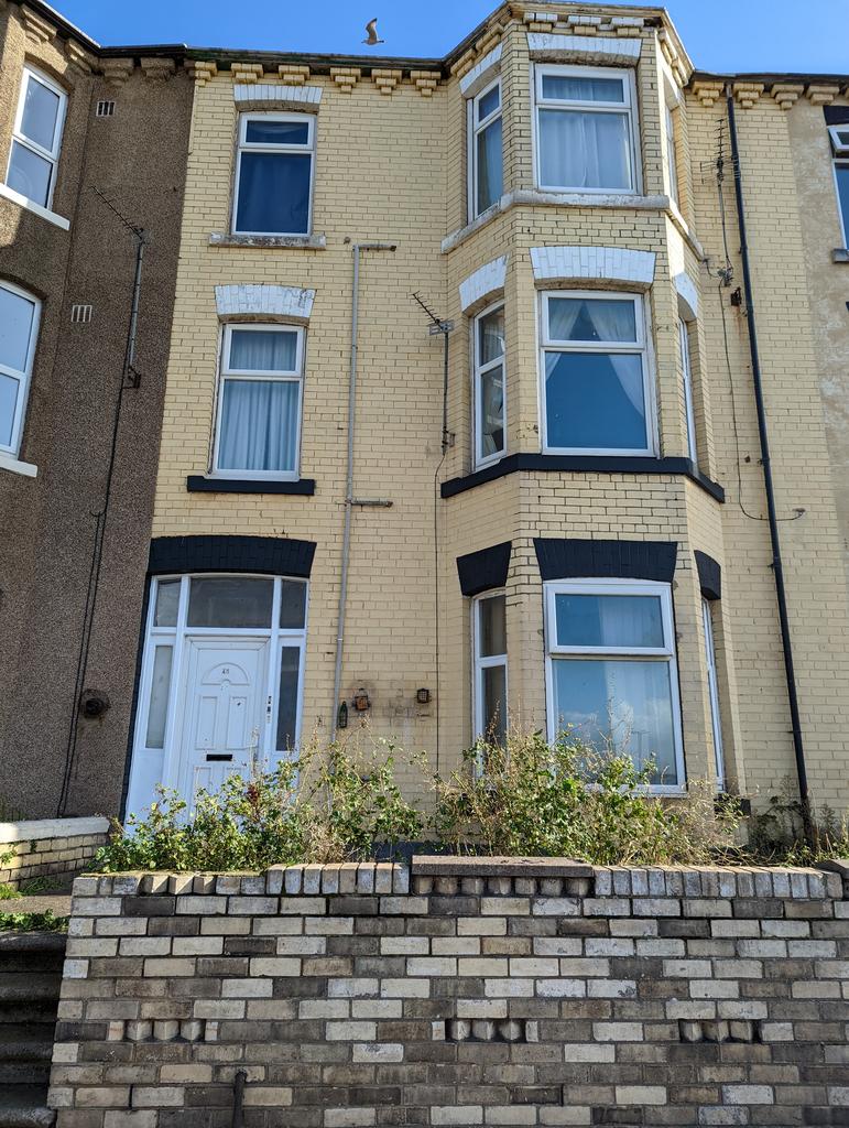 Terrace, Redcar TS10 Studio to rent £425 pcm (£98 pw)