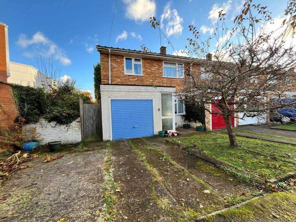 The Rise, Kingsthorpe Village, Northampton NN2 6QQ 3 bed end of terrace house for sale £210,000