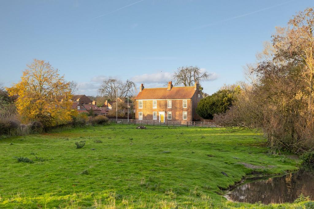 Main Street, GartonontheWolds YO25 3 bed semidetached house for sale £300,000