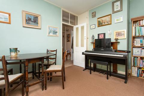 Elm Hatch Lane, Chartham, Canterbury, CT4 7LN