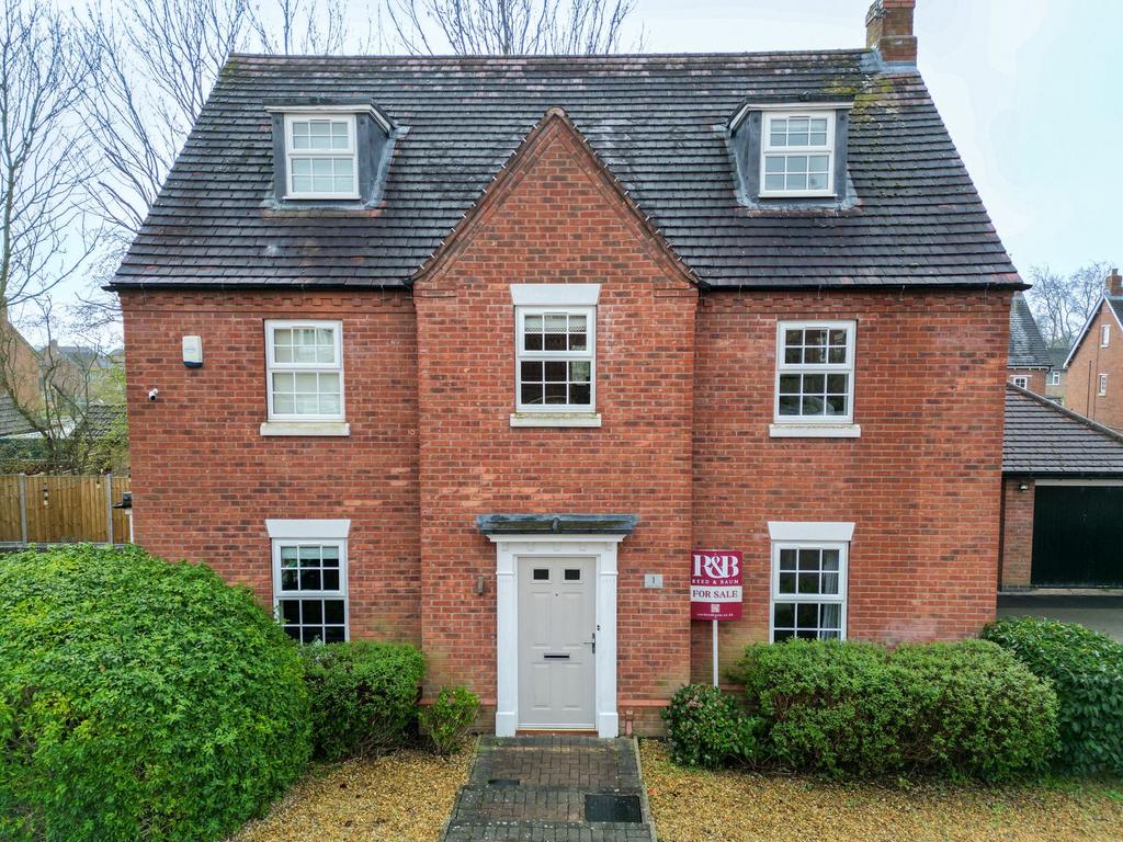 Barrow Upon Soar, Loughborough LE12 5 bed detached house for sale £