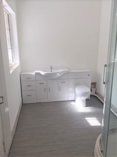 1 bedroom in a house share to rent, Manor Road, Rugby, CV21 2TG