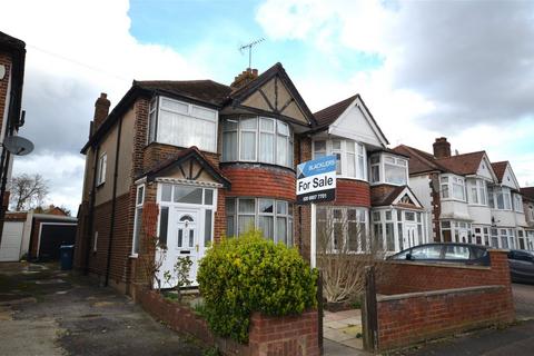 16 Ivanhoe Drive, Harrow, HA3 8QP