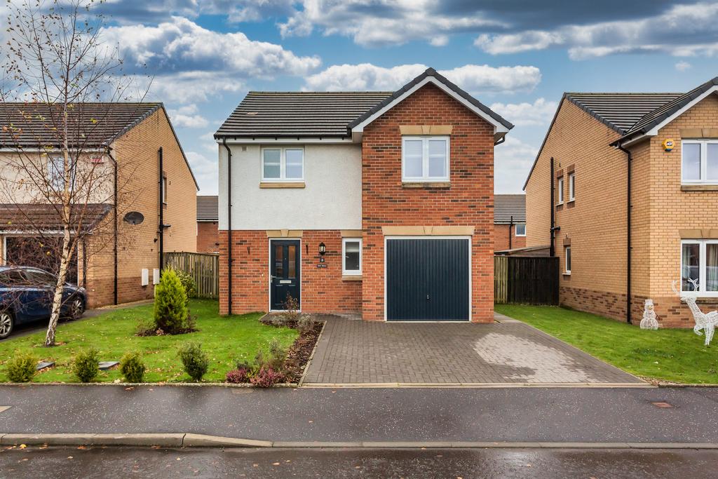 21 Oldbar Square, Crookston, G53 7HG 3 bed detached house for sale £280,000