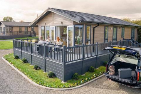 2 bedroom lodge for sale, Medbourne