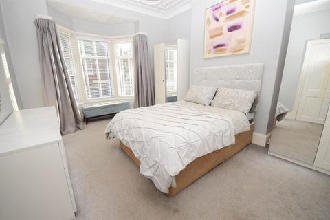 2 bedroom flat for sale - Clifton Terrace, South Shields