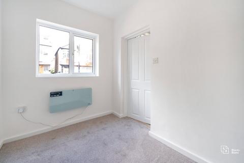 82 Addiscombe Court Road, Croydon, CR0 6TS