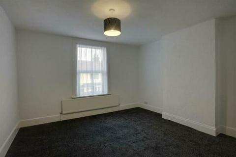 15 Cambridge Road, Clacton-on-sea, CO15 3QJ