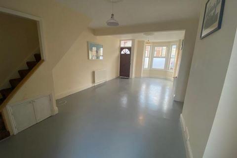 39 Beecham Road, Reading, RG30 2RA