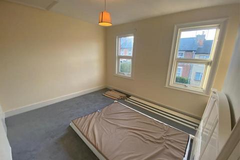 39 Beecham Road, Reading, RG30 2RA
