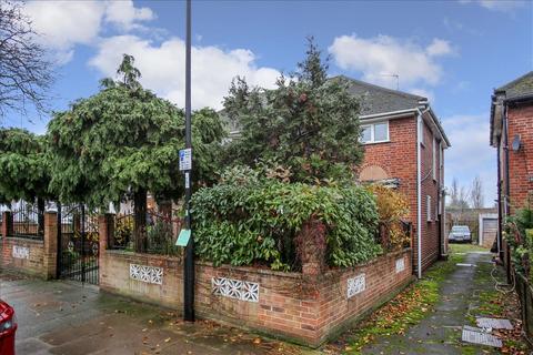 9 Iveagh Avenue, London, NW10 7DL