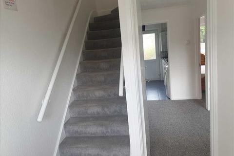 4 bedroom end of terrace house to rent, Tenterden Drive, Canterbury