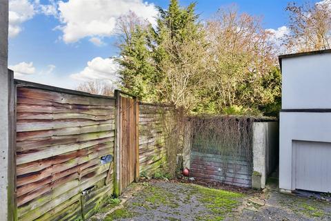 13 Roke Road, Kenley, CR8 5NQ