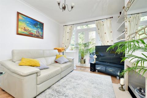 13 Roke Road, Kenley, CR8 5NQ
