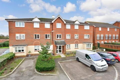 2 bedroom flat for sale, Saxby Close, Barnham, West Sussex