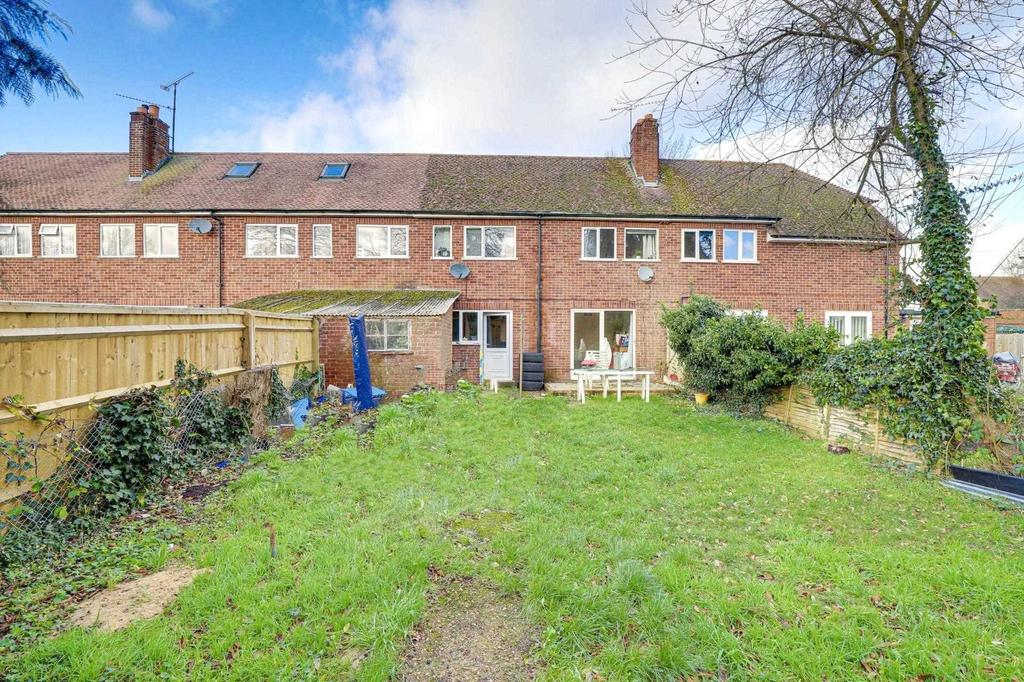 Grove Road, Emmer Green, Reading 4 bed townhouse for sale £449,500