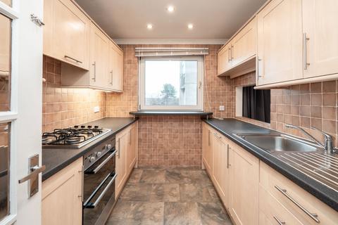 4 bedroom terraced house to rent, Craigmount Bank West, Edinburgh, EH4